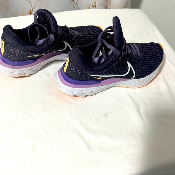 Women’s Nike React Infinity Run Flyknit 3 "Cave Purple" Sneakers Sz 7.5 Running - Picture 12 of 12